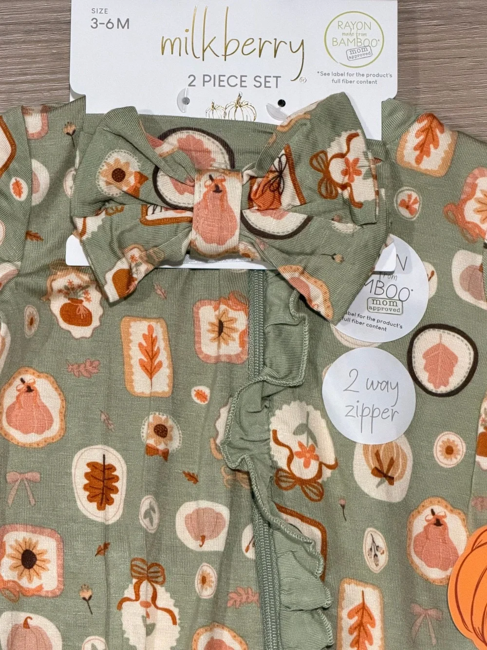Milkberry Green thanksgiving Halloween Fall Print sleeper pajamas size 3-6 month